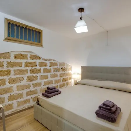 Stefania * Putzu Idu