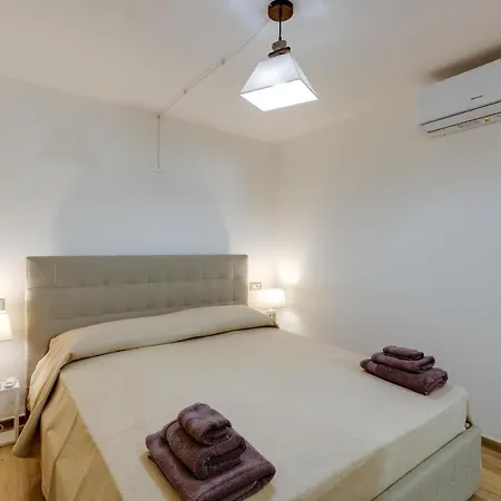 Stefania בית נופש פוצו אידו